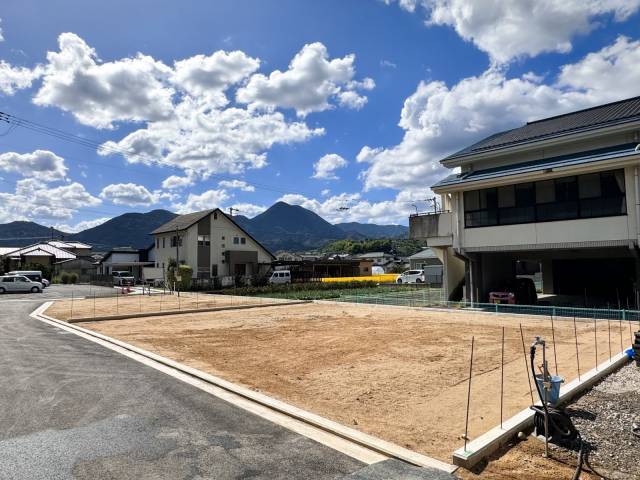 伊予郡砥部町千足87番 伊予郡砥部町千足  物件写真1