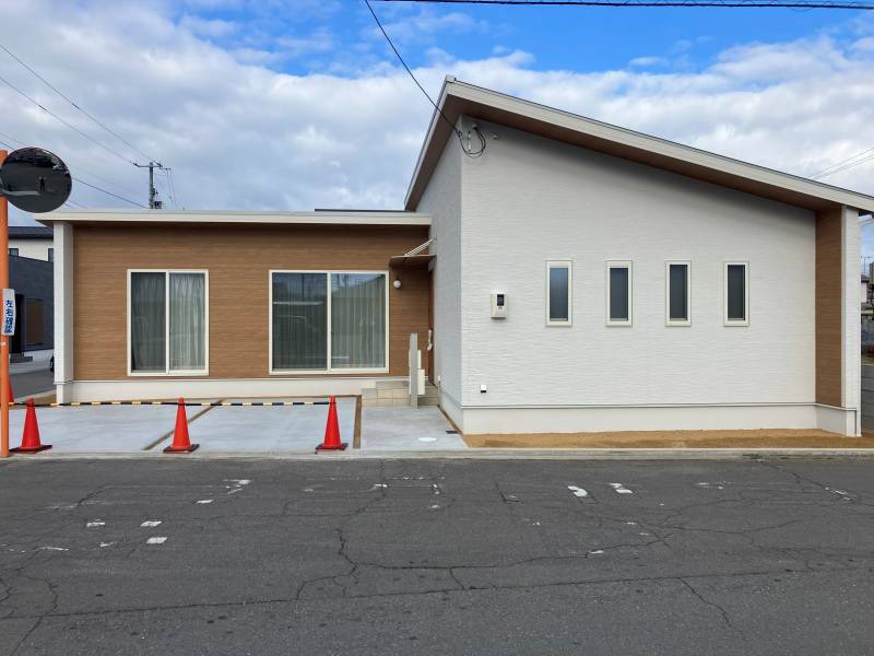 高松市寺井町 一戸建 両備エルブライト寺井空港通り駅西H号地モデルハウスの外観写真