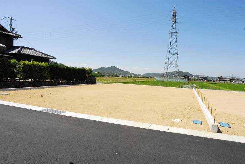 さぬき市寒川町石田東 寒川中央団地1号地の外観写真