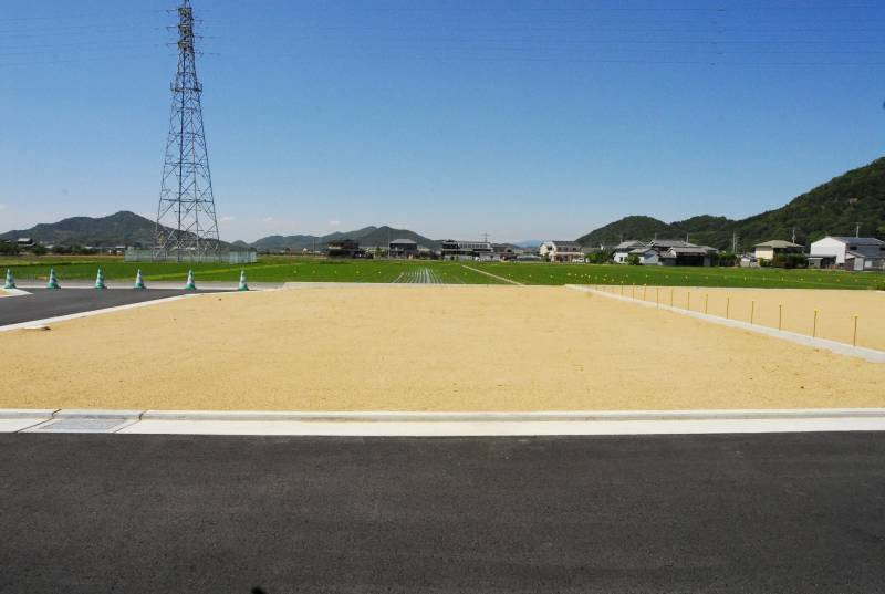 さぬき市寒川町石田東 寒川中央団地3号地の外観写真