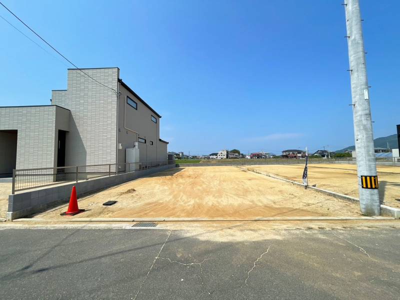 高松市鬼無町藤井 GOOD TOWN 鬼無駅前6号地の外観写真