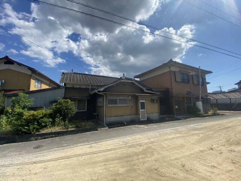 仲多度郡多度津町葛原 一戸建 の外観写真