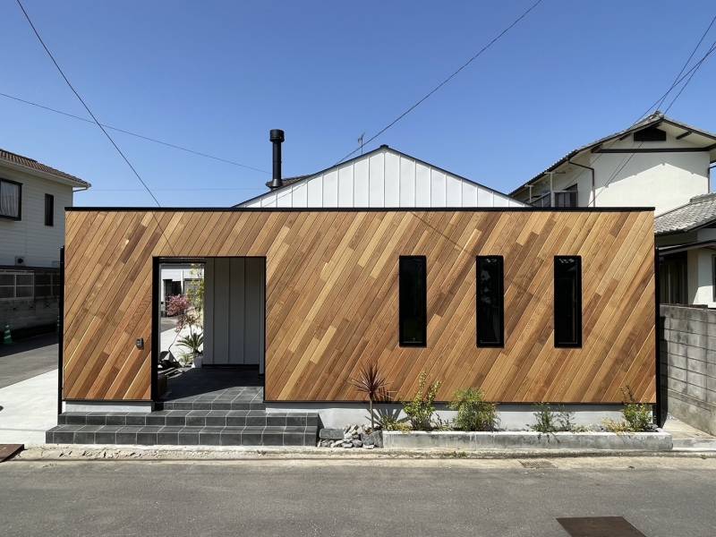 高松市多肥下町 一戸建 フルリノベーション！デザイナーズ住宅の外観写真