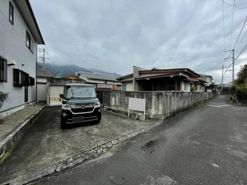 新居浜市西連寺町 一戸建 の外観写真