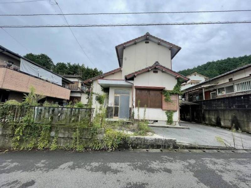 新居浜市萩生 一戸建 の外観写真