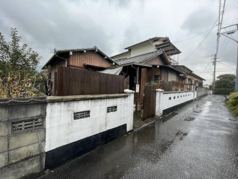 新居浜市上泉町 一戸建 の外観写真