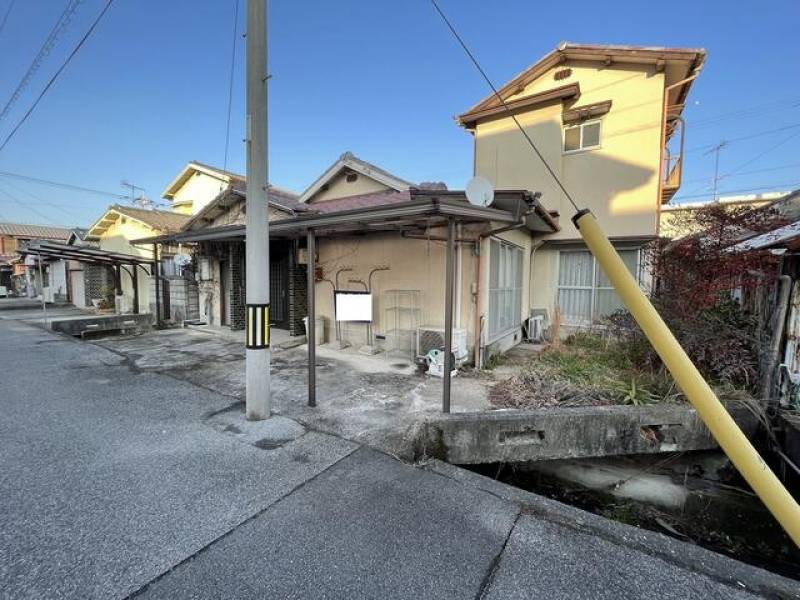 新居浜市松の木町  の外観写真