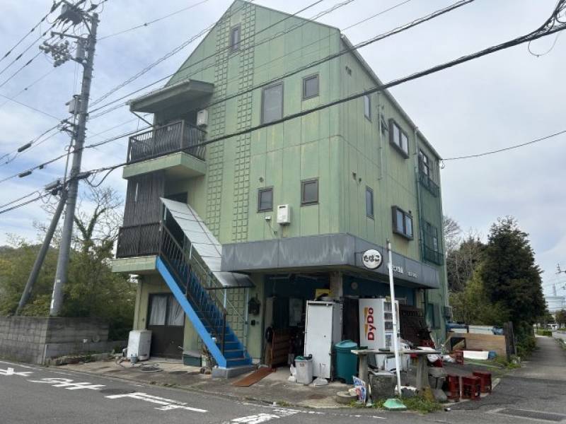 松山市別府町 一戸建 の外観写真