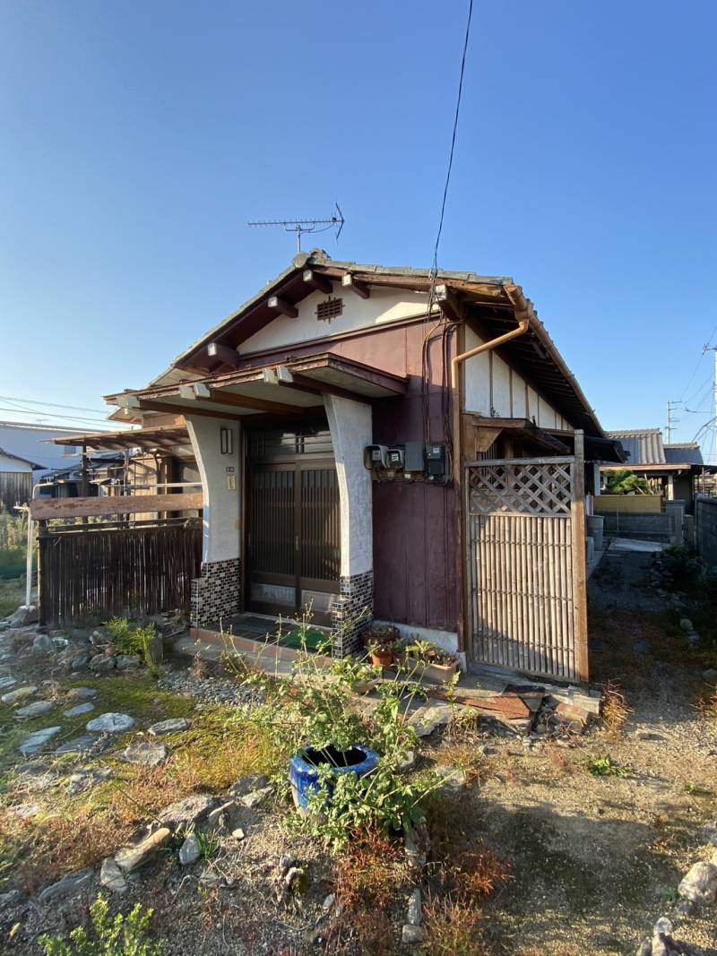 新居浜市桜木町 一戸建 の外観写真