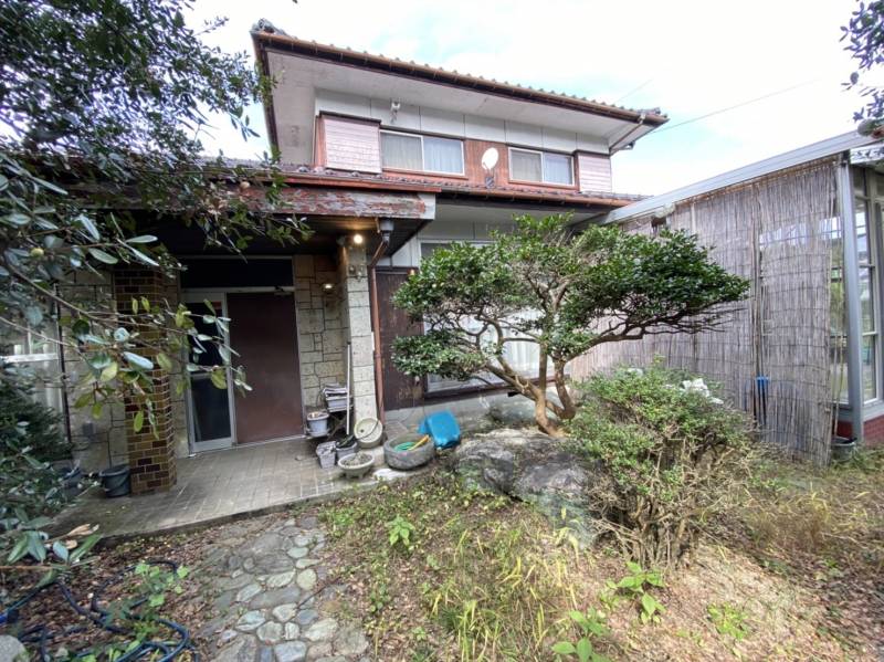 新居浜市大生院 一戸建 の外観写真