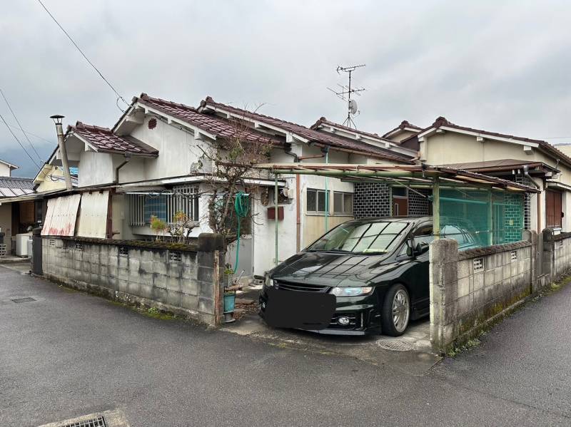 新居浜市北内町 一戸建 の外観写真