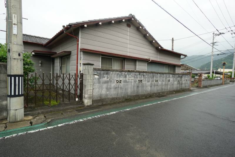 新居浜市西連寺町  の外観写真