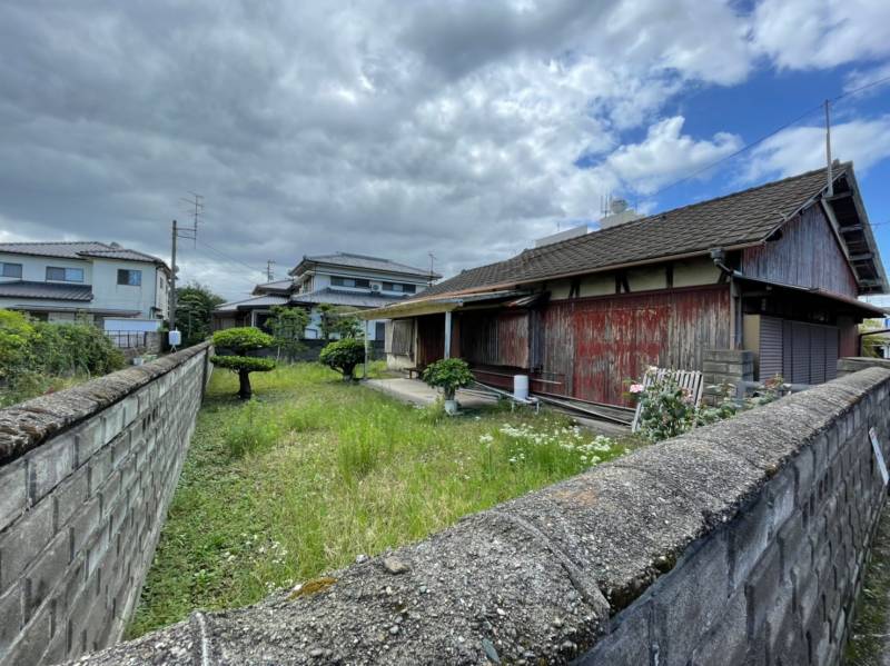 新居浜市沢津町  の外観写真