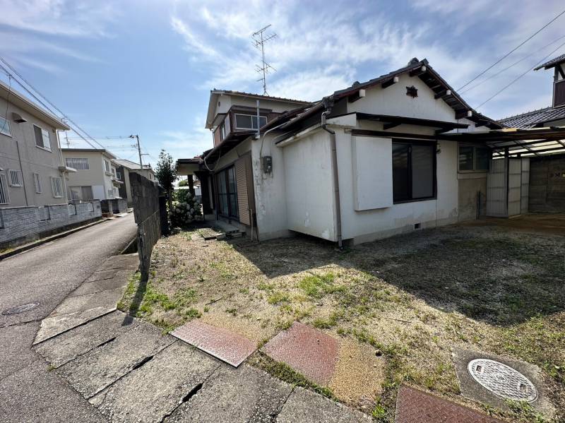 新居浜市八幡  の外観写真