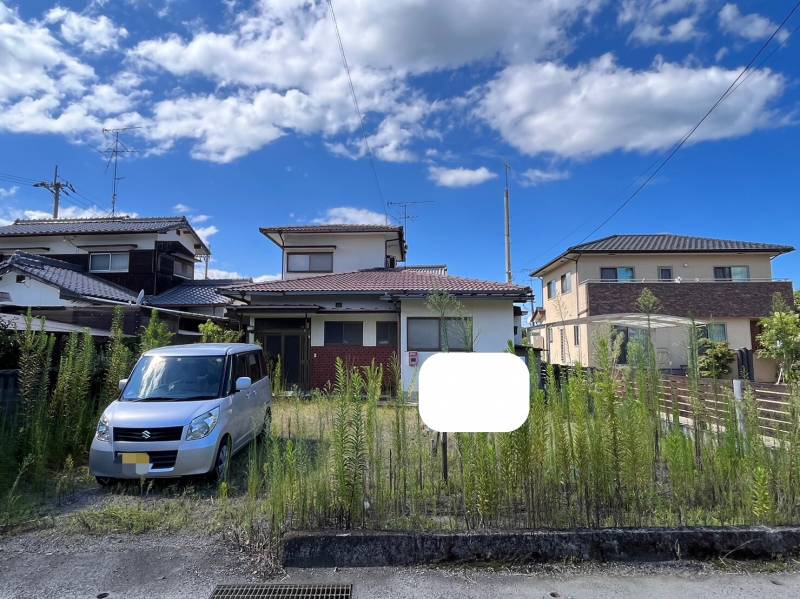 西条市今在家  の外観写真