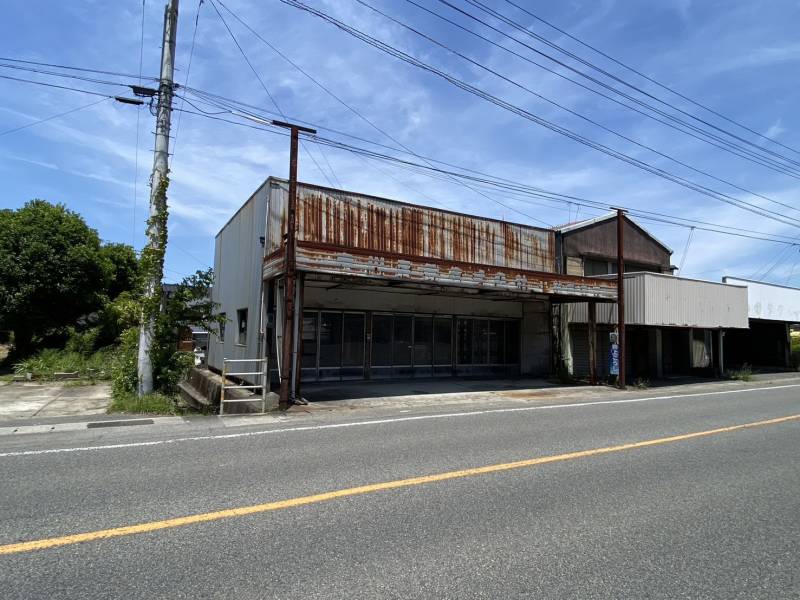 西条市小松町新屋敷  の外観写真