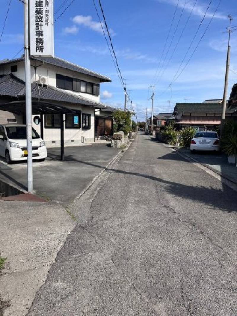 西条市丹原町長野  の外観写真