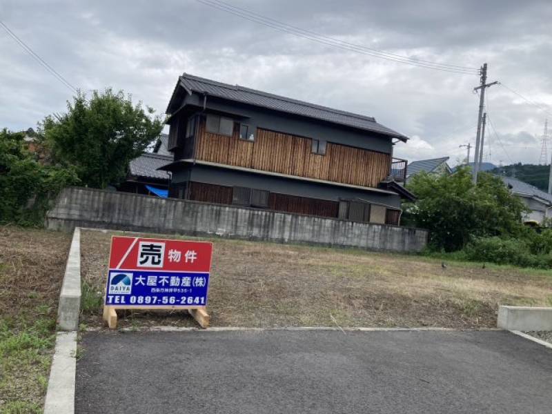 西条市飯岡  の外観写真