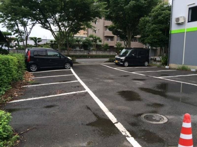 神拝甲新町駐車場 2の外観写真