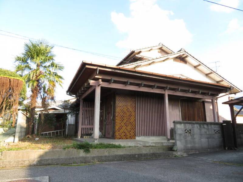 新居浜市本郷 一戸建 の外観写真