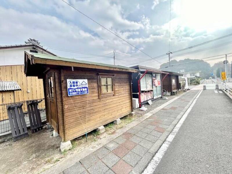 新居浜市滝の宮町 の外観写真