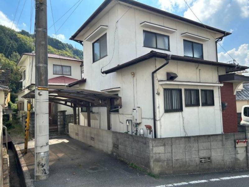 松山市畑寺町 一戸建 の外観写真