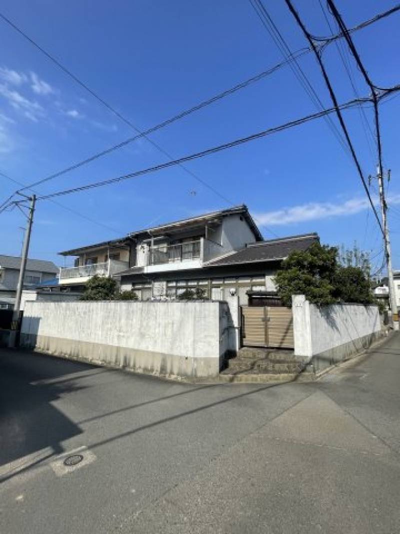 松山市谷町 一戸建 の外観写真