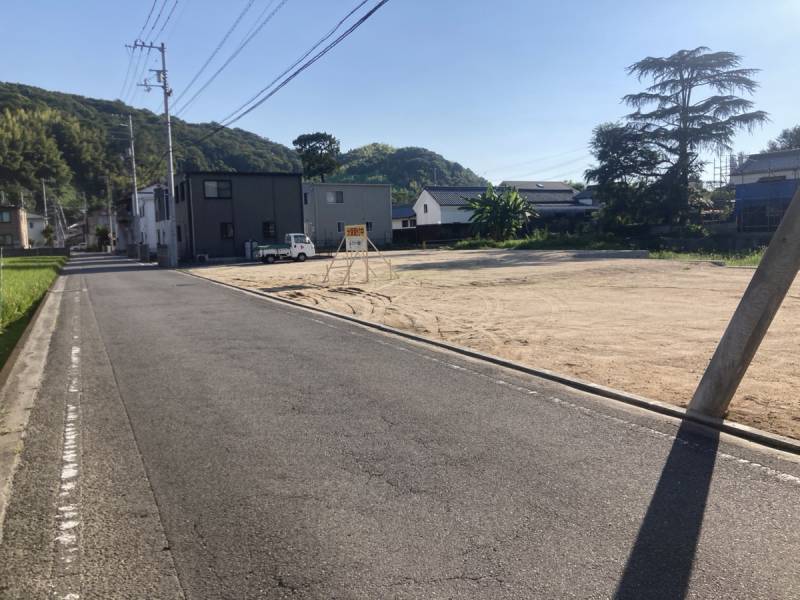 松山市別府町 松山市別府町・西1号地の外観写真