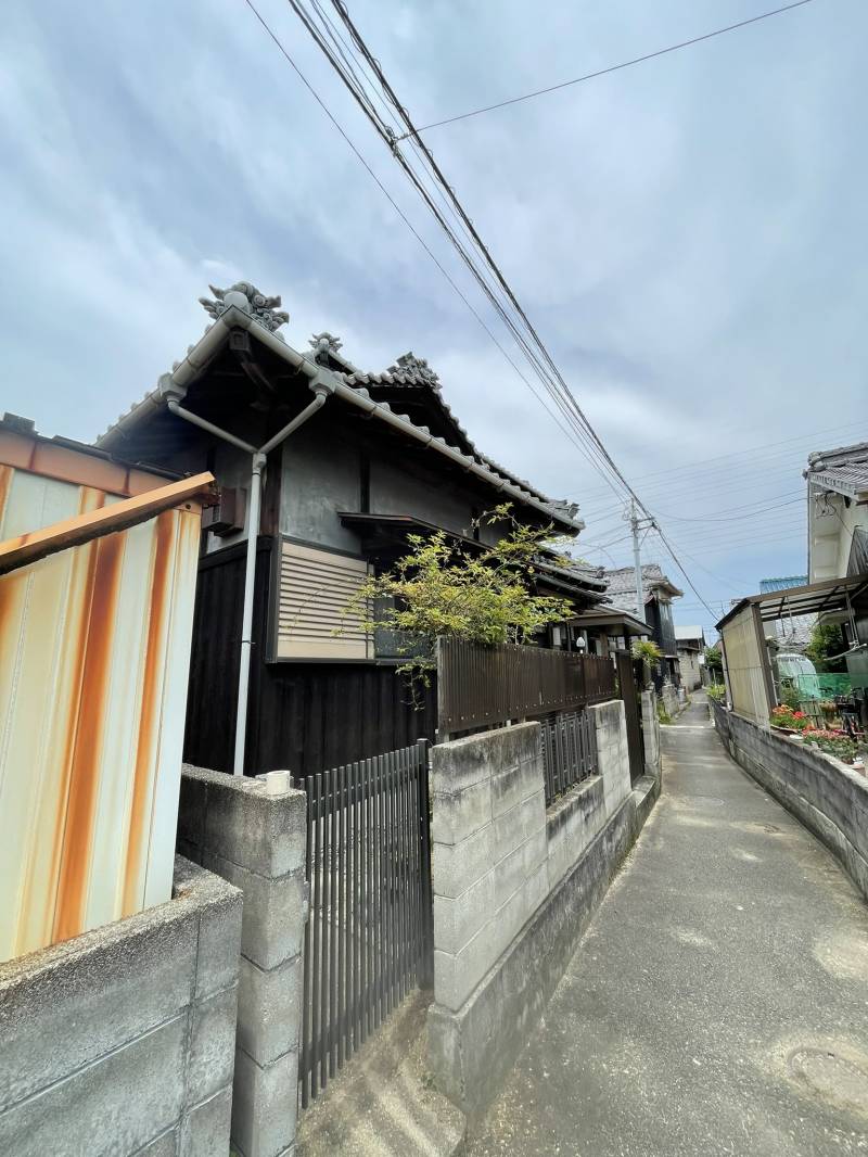 松山市和気町 一戸建 の外観写真