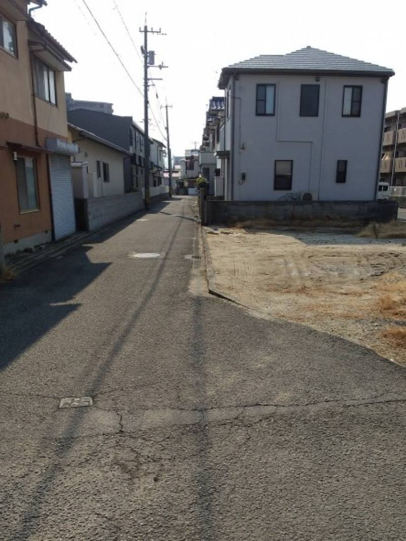 松山市生石町 の外観写真