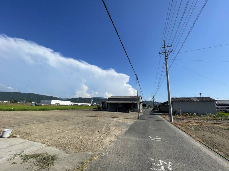 伊予郡松前町南黒田 B号地の外観写真