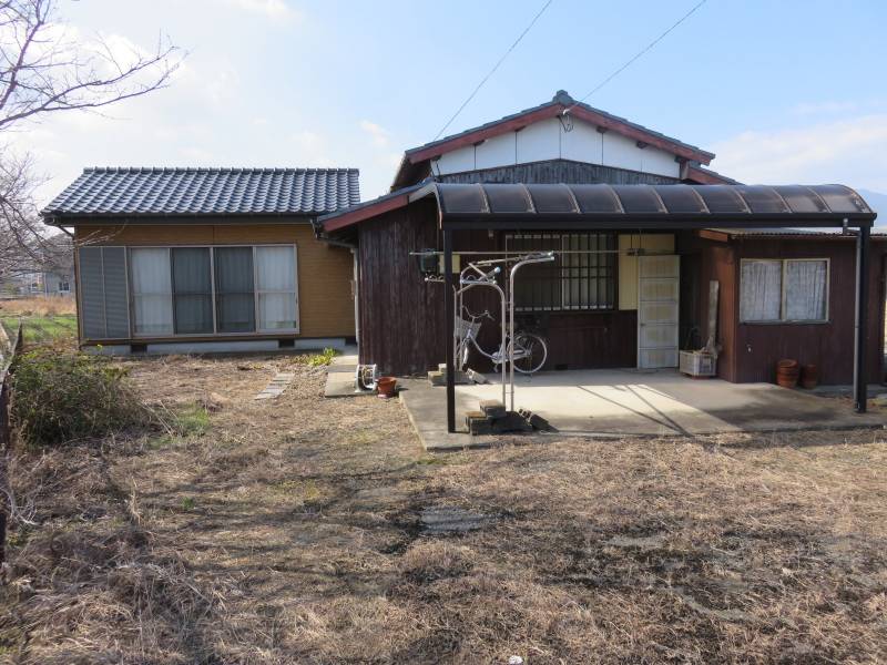 西条市喜多台 一戸建 西条市喜多台中古住宅の外観写真