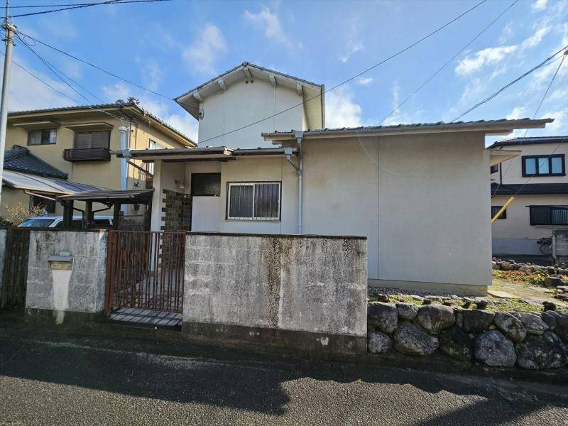 松山市畑寺 一戸建 の外観写真