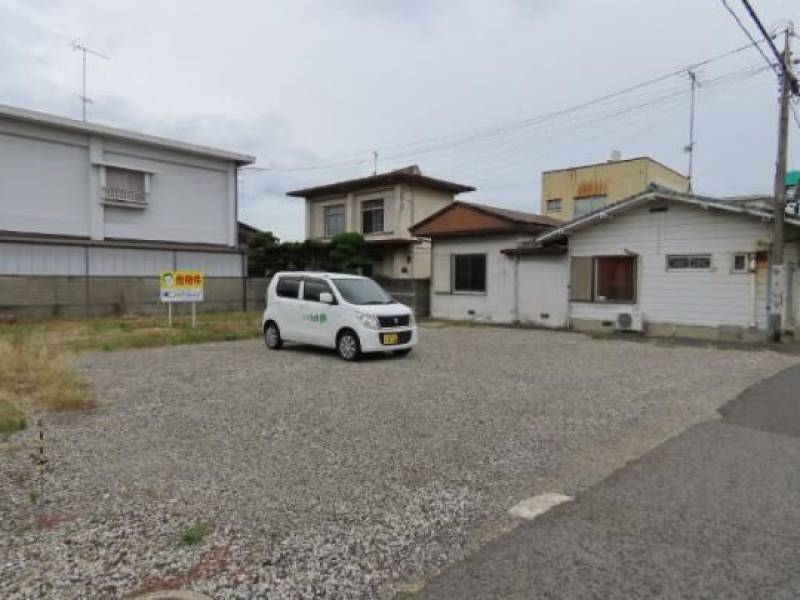 村松町駐車場　伊予三島の賃貸駐車場 1の外観写真