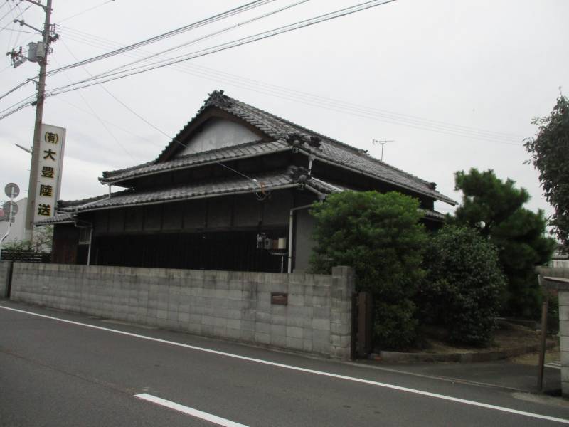 松山市山西町 の外観写真