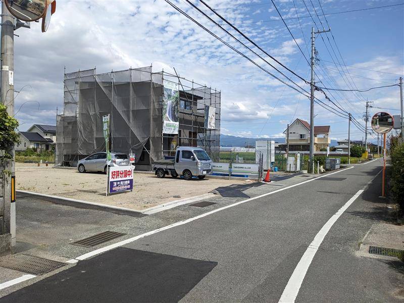 伊予郡松前町西古泉 西古泉1号地の外観写真