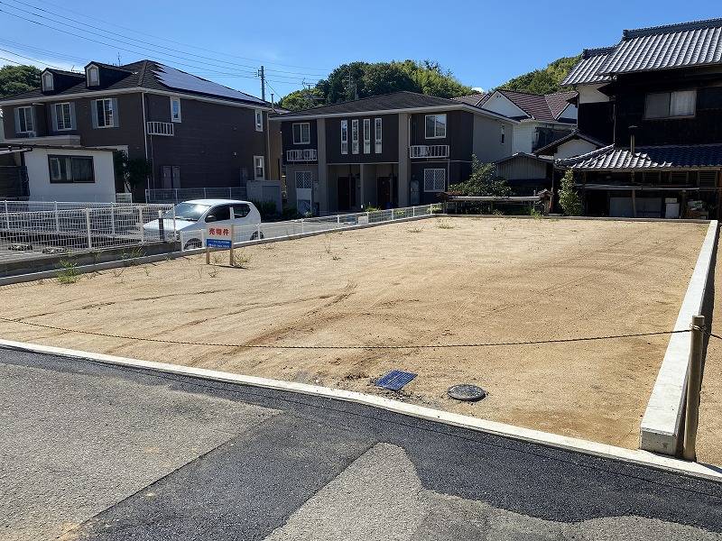 松山市星岡 2号地の外観写真