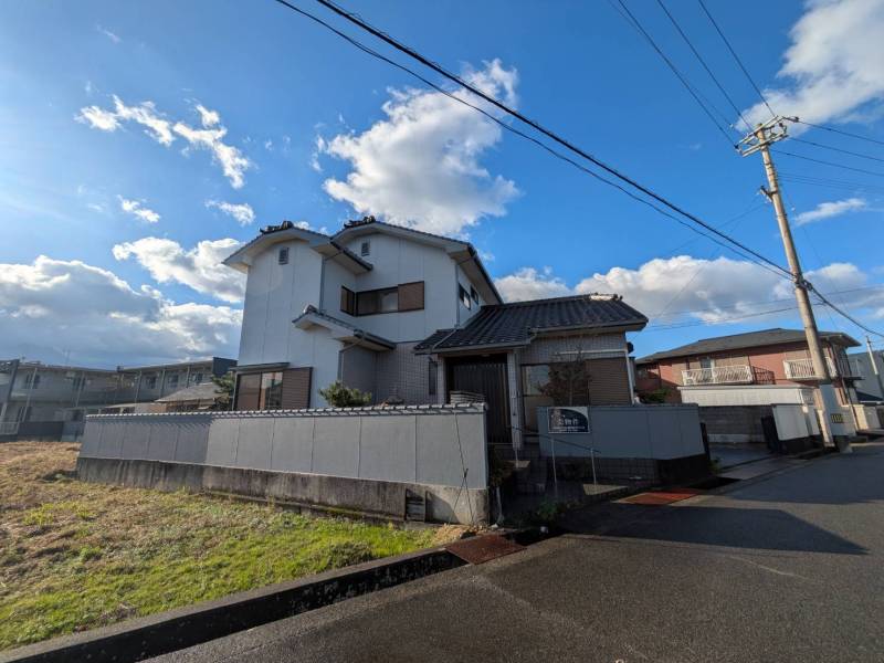 新居浜市庄内町 一戸建 リノベーション物件（庄内町6丁目）の外観写真