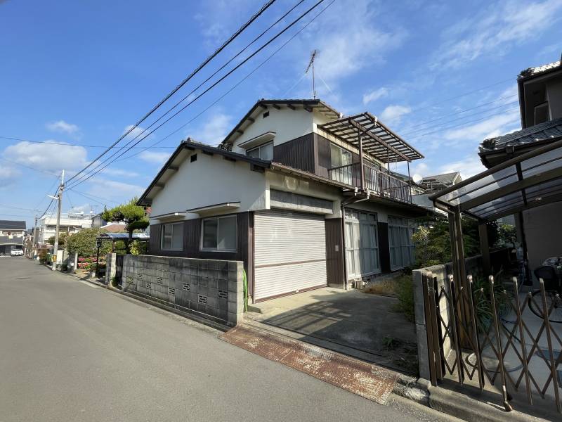 松山市安城寺町 の外観写真