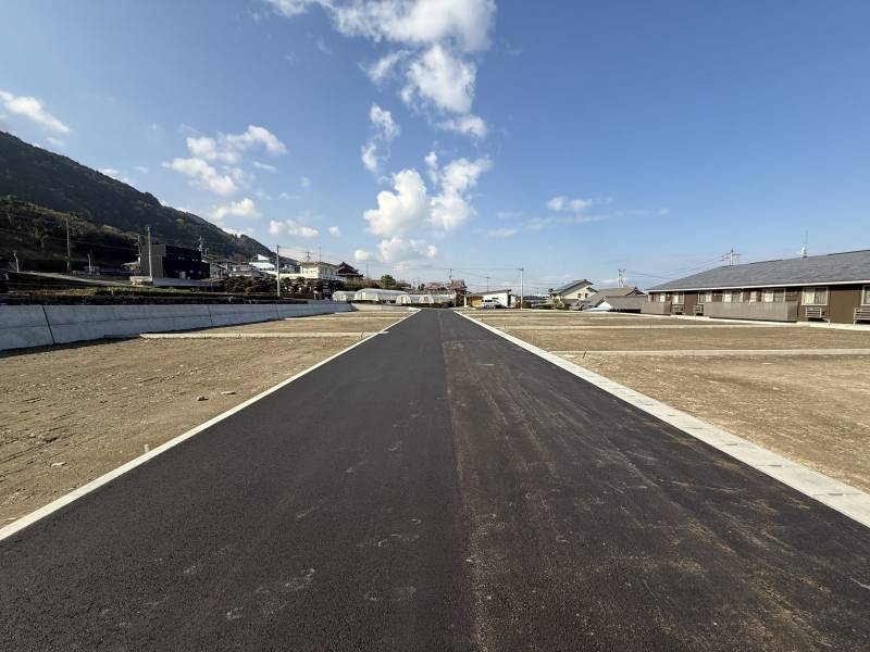 四国中央市寒川町 寒川町10区画分譲地１号地の外観写真