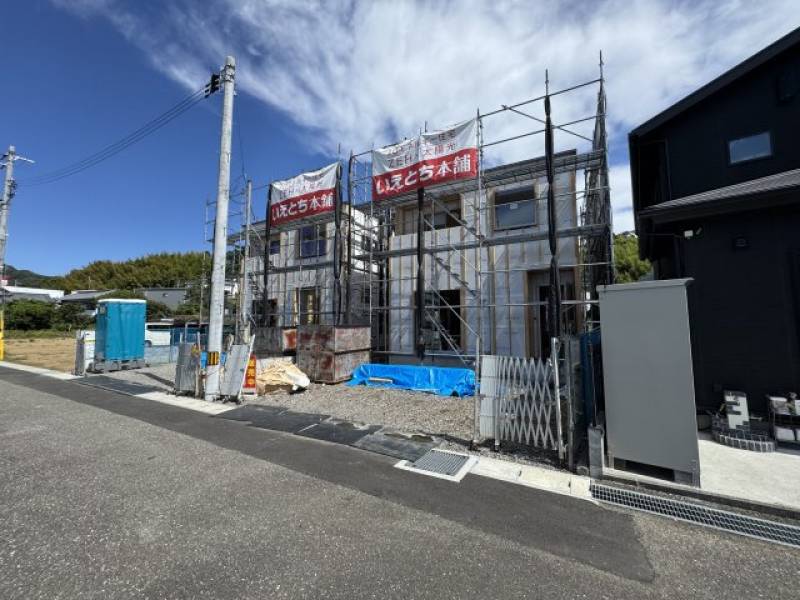 高知市長浜 一戸建 の外観写真