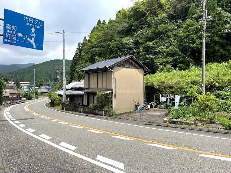 香美市土佐山田町繁藤 一戸建 の外観写真