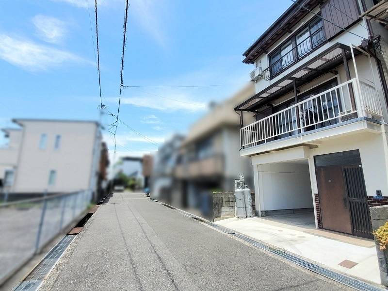 高知市薊野西町 一戸建 の外観写真