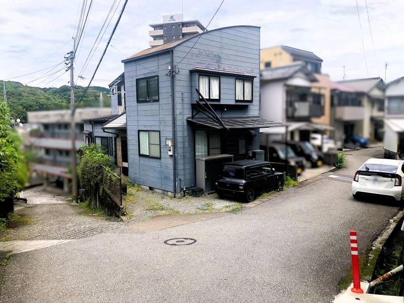 高知市愛宕山 一戸建 の外観写真