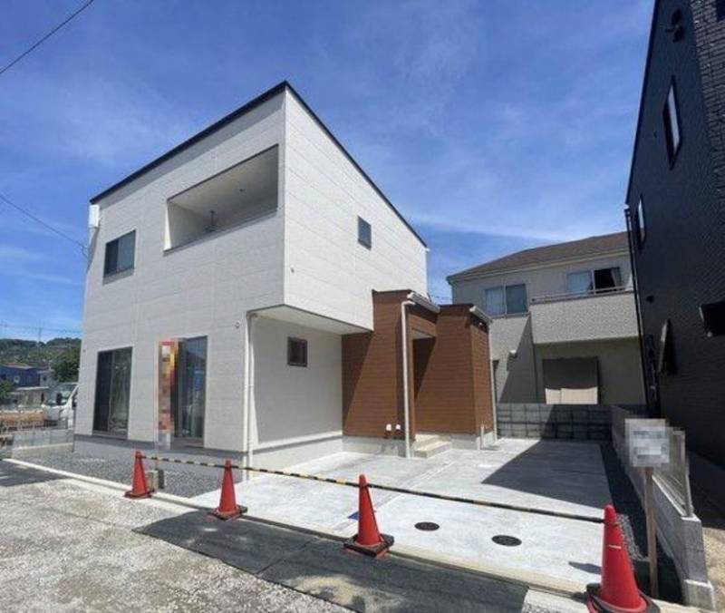 松山市北斎院町 一戸建 の外観写真