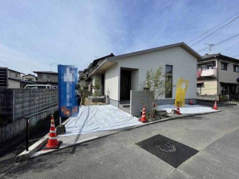 松山市西石井 一戸建 の外観写真