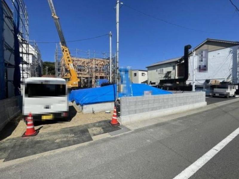 松山市高岡町 一戸建 の外観写真