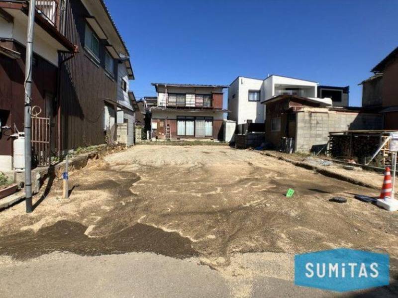 松山市中須賀 一戸建 の外観写真