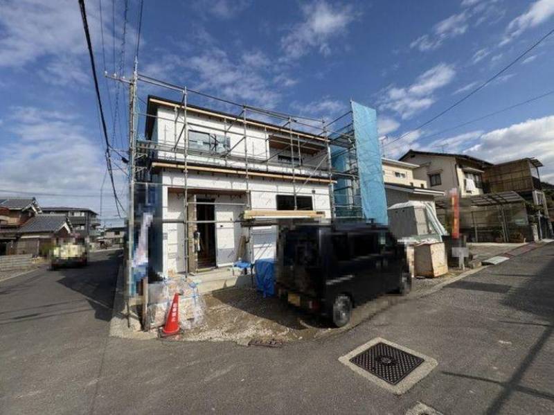 松山市東長戸 一戸建 の外観写真