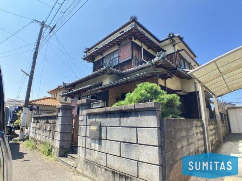 松山市西長戸町 一戸建 の外観写真